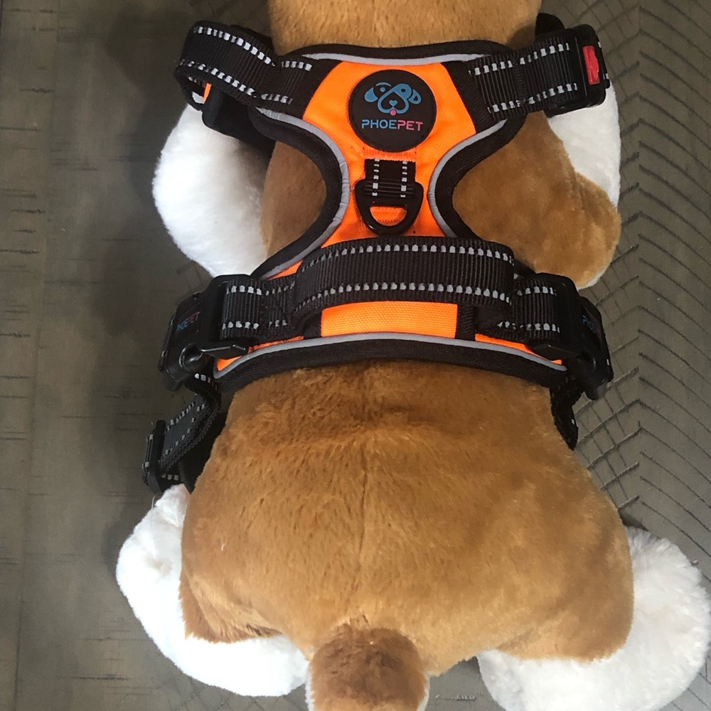 PHOEPET No Pull Dog Harness Medium Reflective Adjustable, 2 Metal Hooks Vest